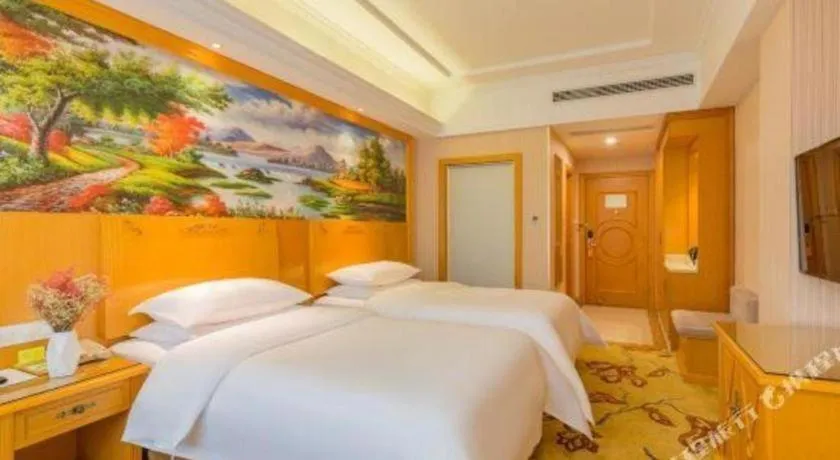Bed in Vienna Hotel Tianjin Zhongbei Town