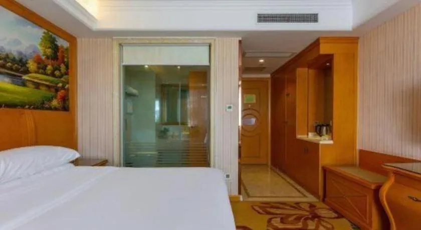 Bed in Vienna Hotel Wuhan Hankou North Avenue Sijimei Farmers Market