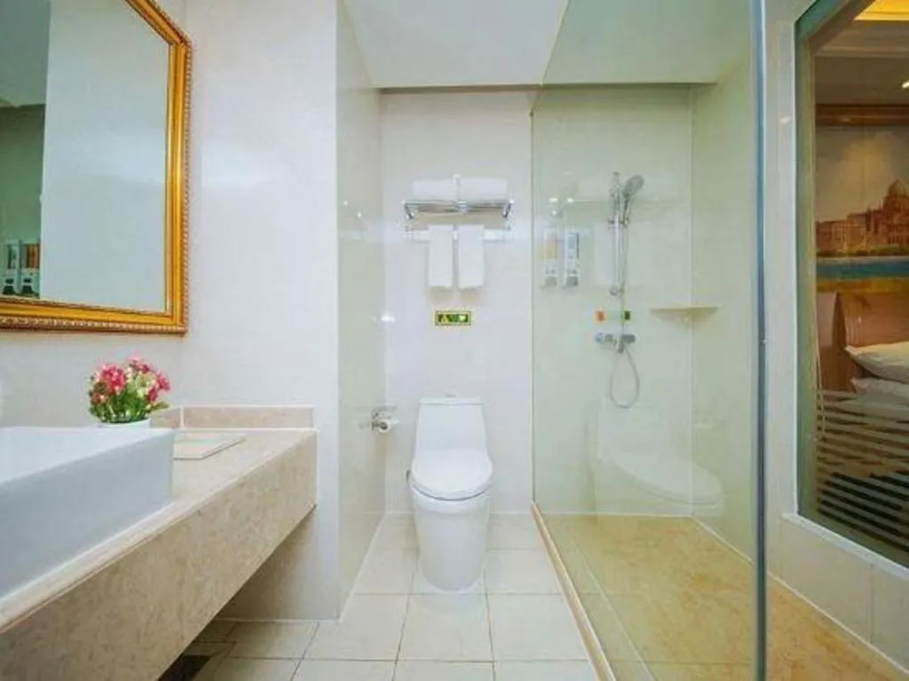 Vienna Hotel Wuhan Hankou North Avenue Sijimei Farmers Market