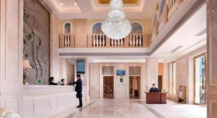 Vienna Hotel Guangdong Shaoguan Ruyuan Yao Cultural Square