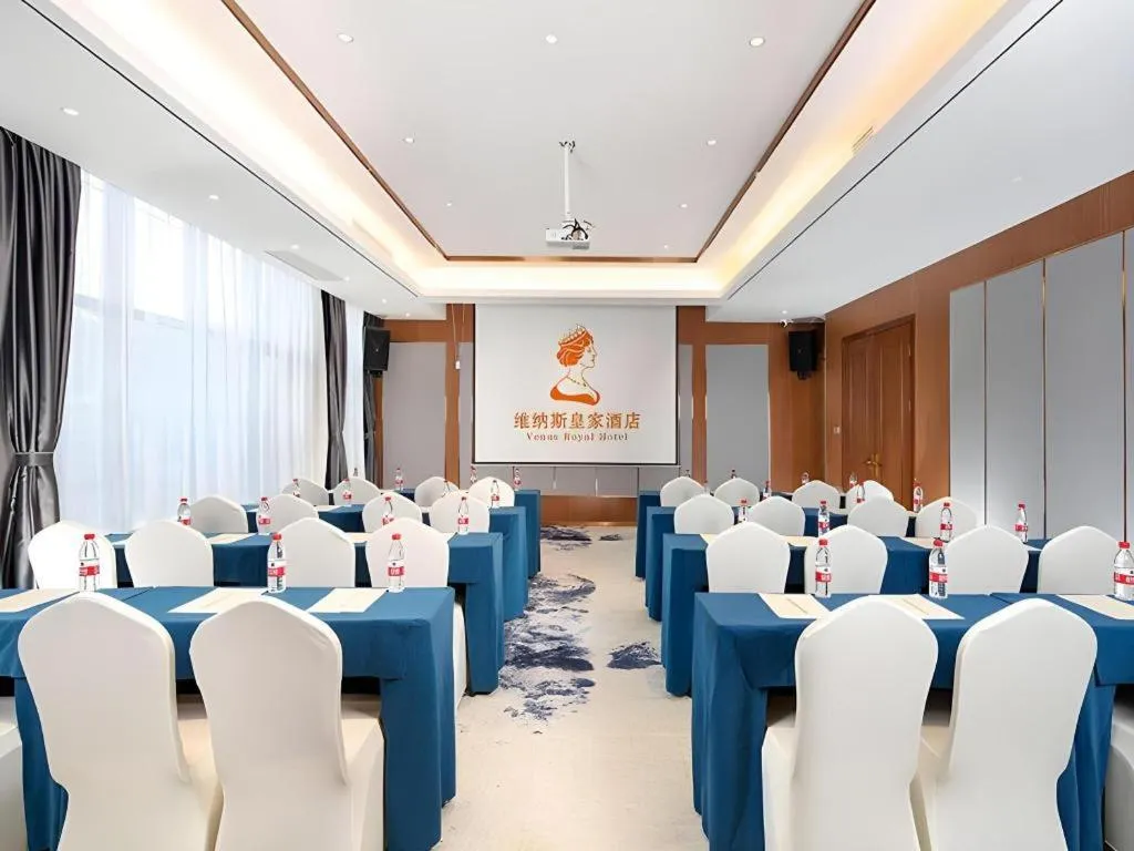 Venus Royal Hotel Guangxi Wuzhou Sanqicheng Meiguihu Park