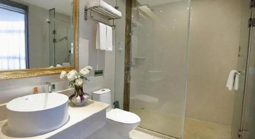 Vienna Hotel Anhui Taihe Baitai Xingma International