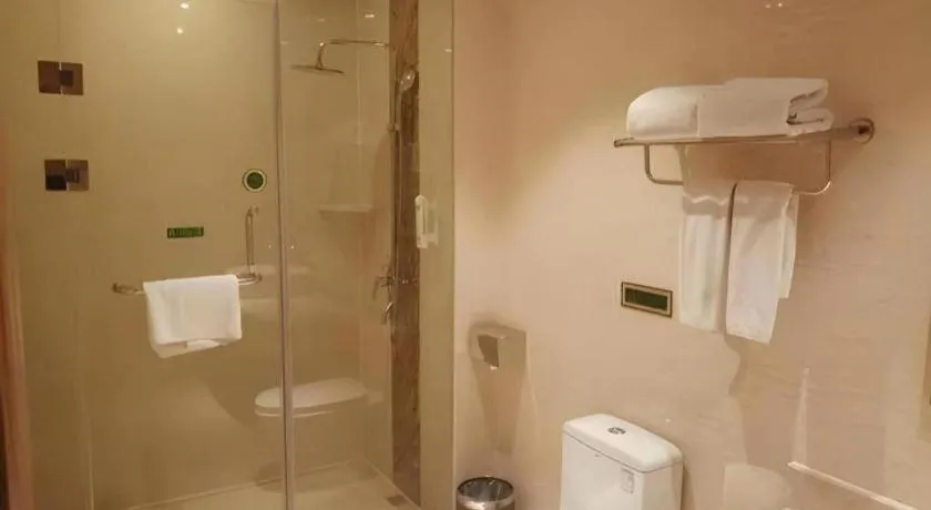 Vienna Hotel Anhui Taihe Baitai Xingma International