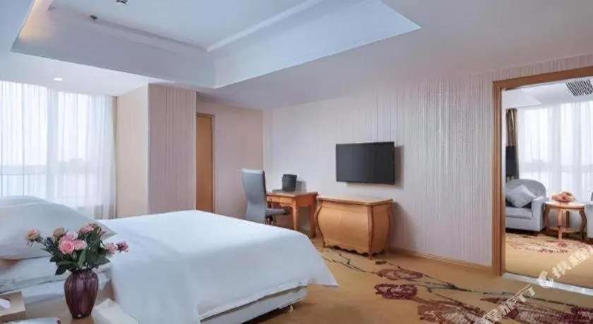 Bed in Vienna Hotel Anhui Taihe Baitai Xingma International