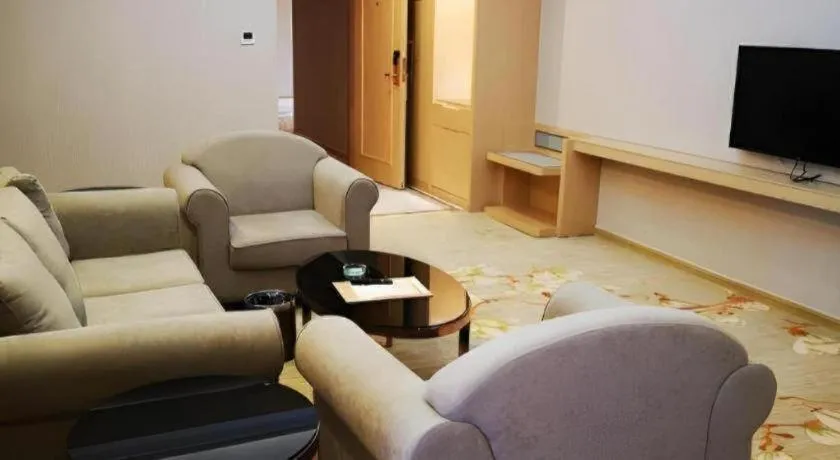 Vienna Hotel Anhui Taihe Baitai Xingma International