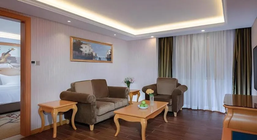 Vienna Hotel Guangdong Boluo Fu Mountain Scenic Spot