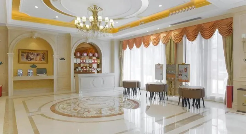 Vienna Hotel Guangdong Boluo Fu Mountain Scenic Spot