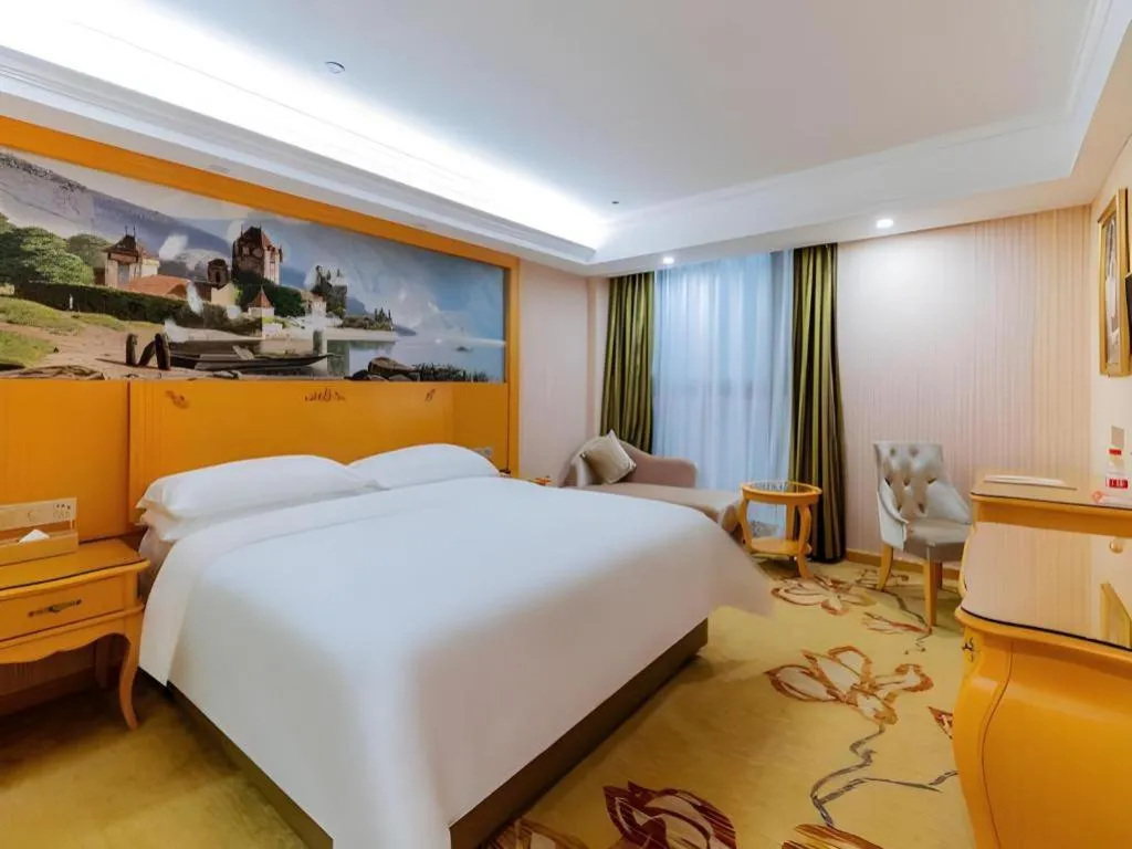 Bed in Vienna Hotel Guangdong Boluo Fu Mountain Scenic Spot