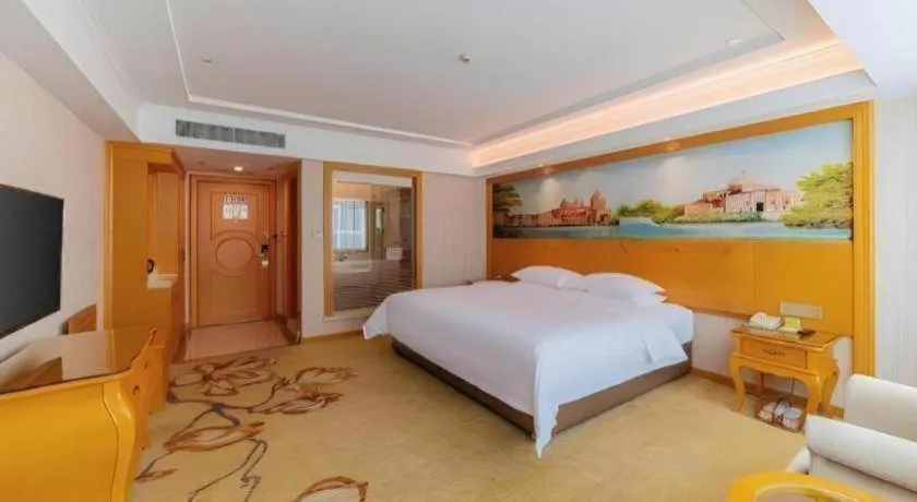 Bed in Vienna Hotel Guangdong Boluo Fu Mountain Scenic Spot