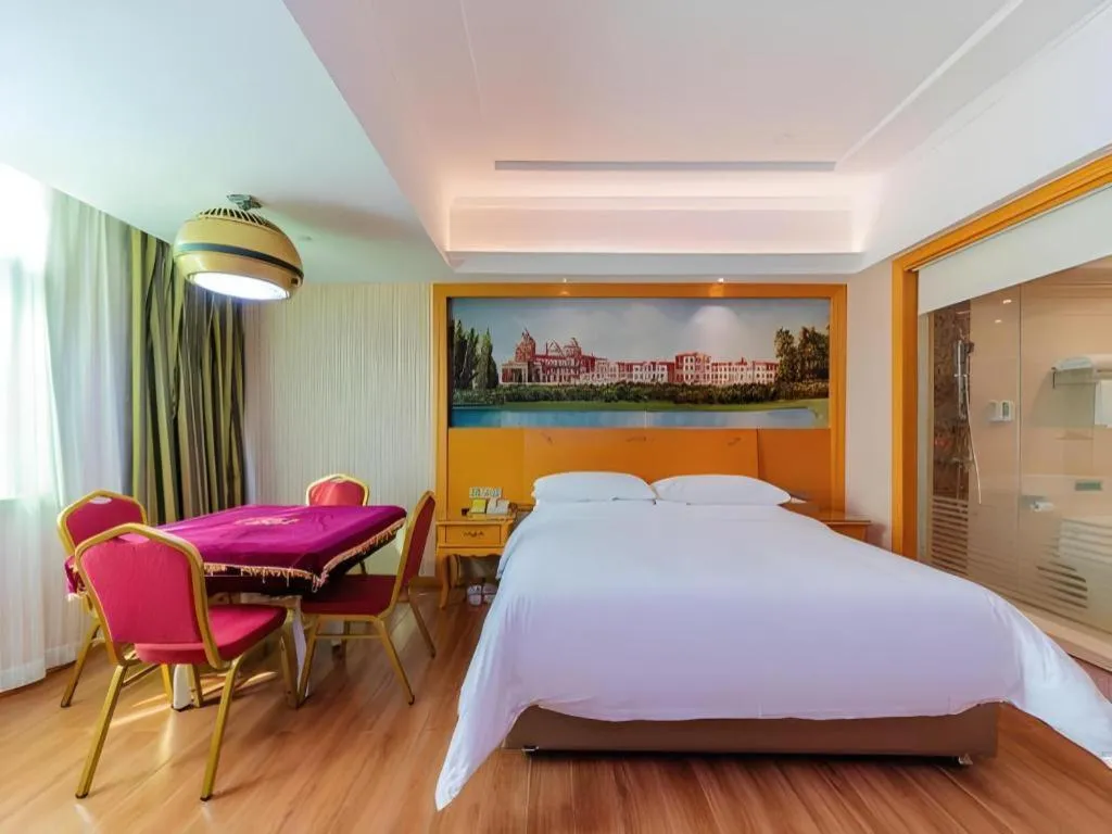 Bed in Vienna Hotel Guangdong Boluo Fu Mountain Scenic Spot
