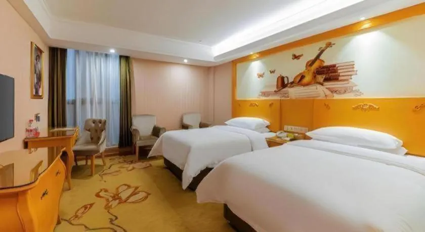 Bed in Vienna Hotel Guangdong Boluo Fu Mountain Scenic Spot