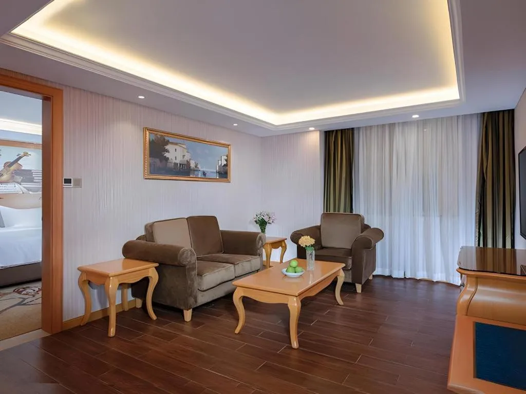 Vienna Hotel Guangdong Boluo Fu Mountain Scenic Spot