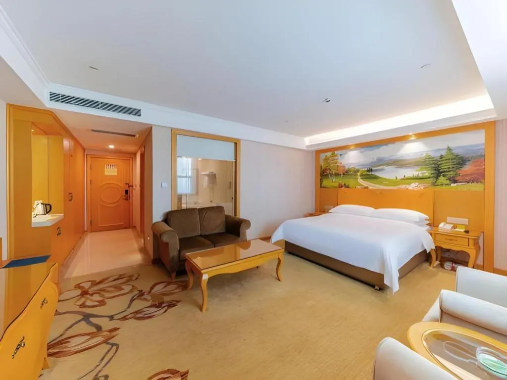 Bed in Vienna Hotel Guangdong Boluo Fu Mountain Scenic Spot