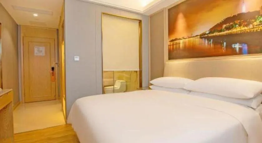 Bed in Vienna Hotel Zhuhai Huafashangdu Nanping Science Industrial Park