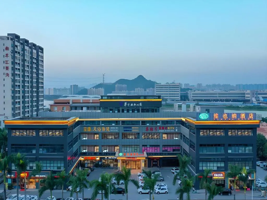 Vienna Hotel Zhuhai Huafashangdu Nanping Science Industrial Park