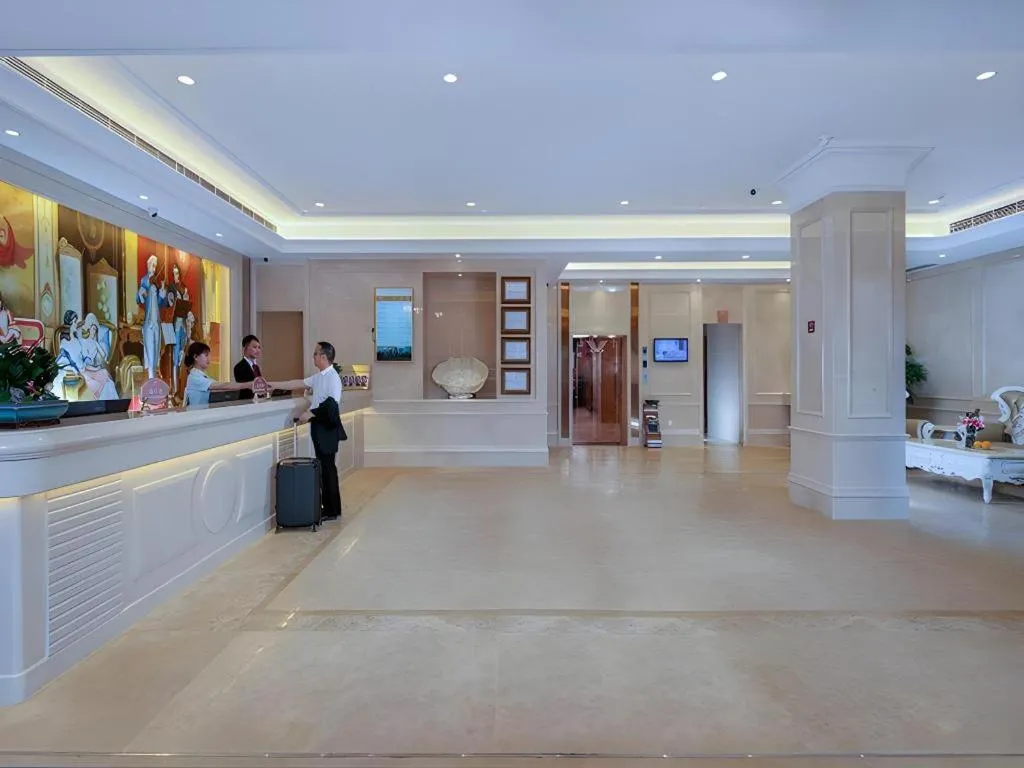 Vienna Hotel Zhuhai Huafashangdu Nanping Science Industrial Park