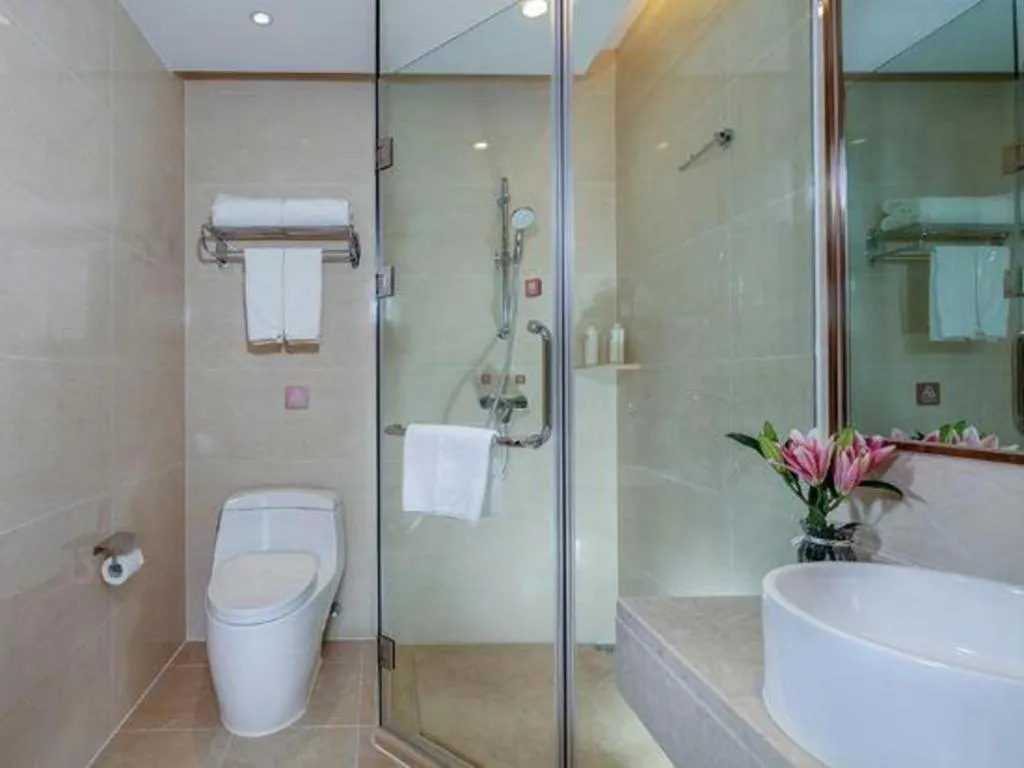 Vienna Hotel Zhuhai Huafashangdu Nanping Science Industrial Park