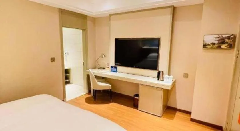 Bed in Vienna Hotel Beijing Changping Metro Station