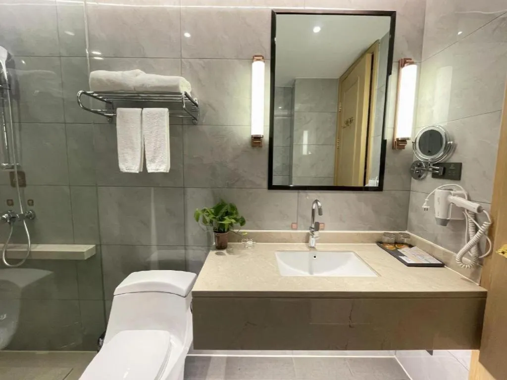 Vienna Hotel Jiangxi Shangrao High-Speed Railway Station