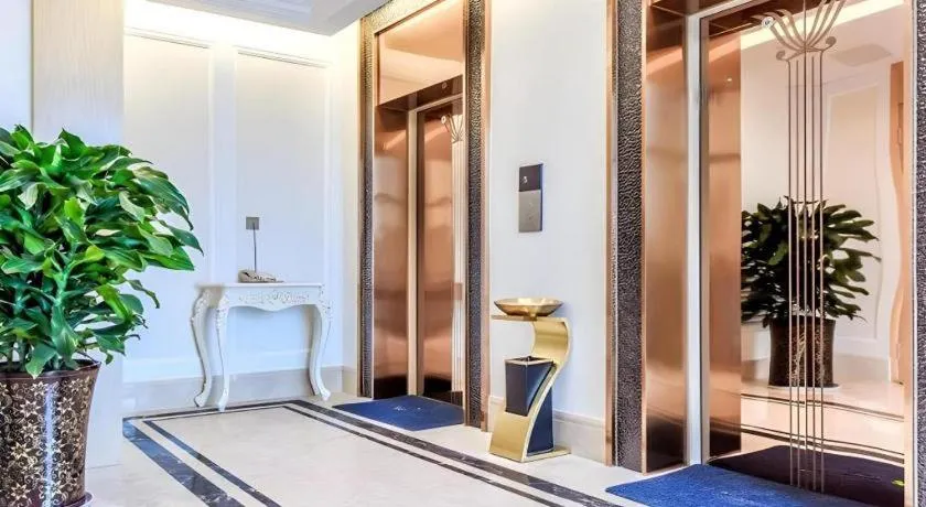 Vienna Hotel Sichuan Hejiang Yangtze River Bridge