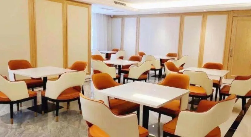 Vienna Hotel Sichuan Hejiang Yangtze River Bridge