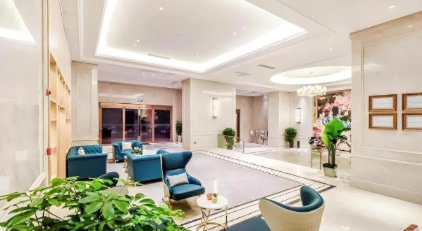 Vienna Hotel Sichuan Hejiang Yangtze River Bridge