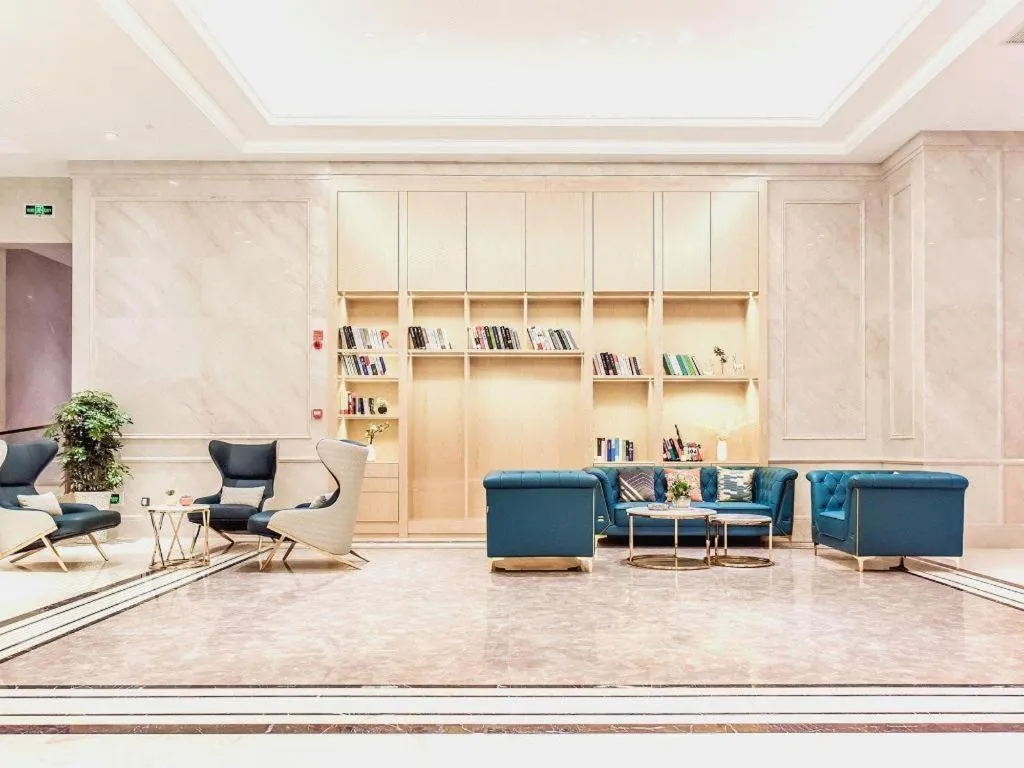 Vienna Hotel Sichuan Hejiang Yangtze River Bridge