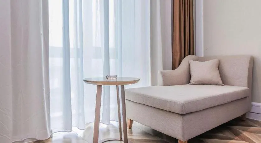 Vienna Hotel Sichuan Hejiang Yangtze River Bridge