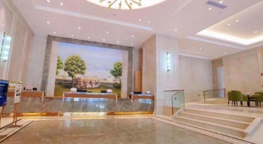 Vienna Hotel Sichuan Hejiang Yangtze River Bridge