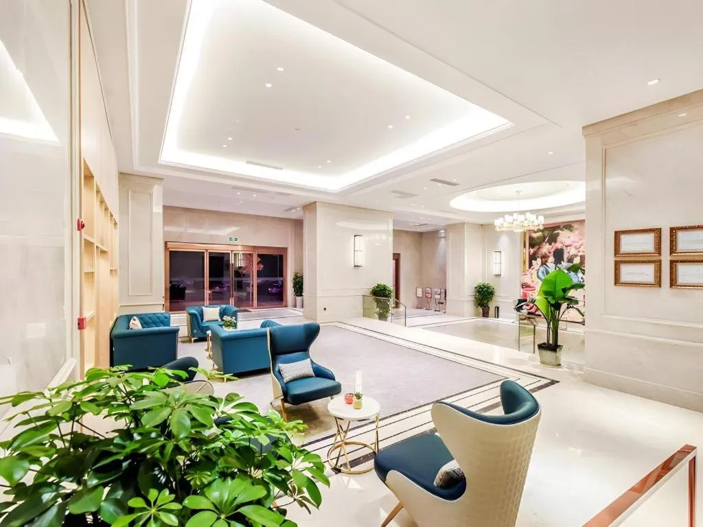 Vienna Hotel Sichuan Hejiang Yangtze River Bridge