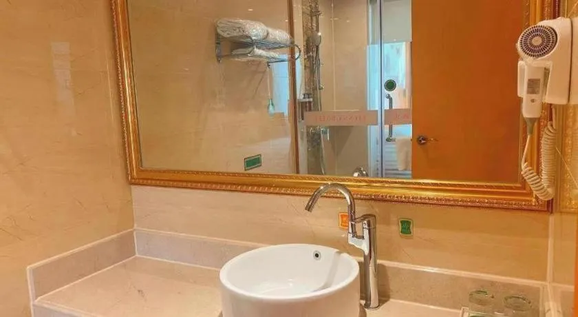 Vienna Hotel Guangxi Beiliu Passenger Station