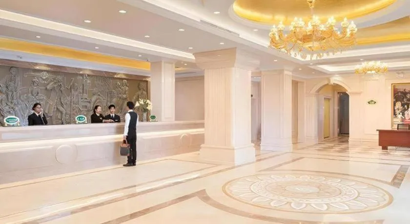 Vienna Hotel Guangxi Beiliu Passenger Station