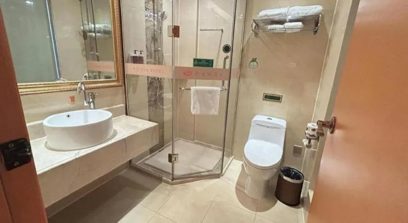 Vienna Hotel Guangxi Beiliu Passenger Station