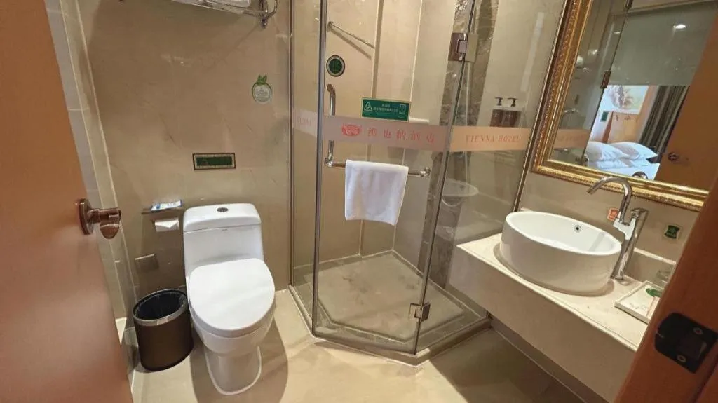 Vienna Hotel Guangxi Beiliu Passenger Station