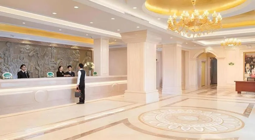 Vienna Hotel Guangxi Beiliu Passenger Station