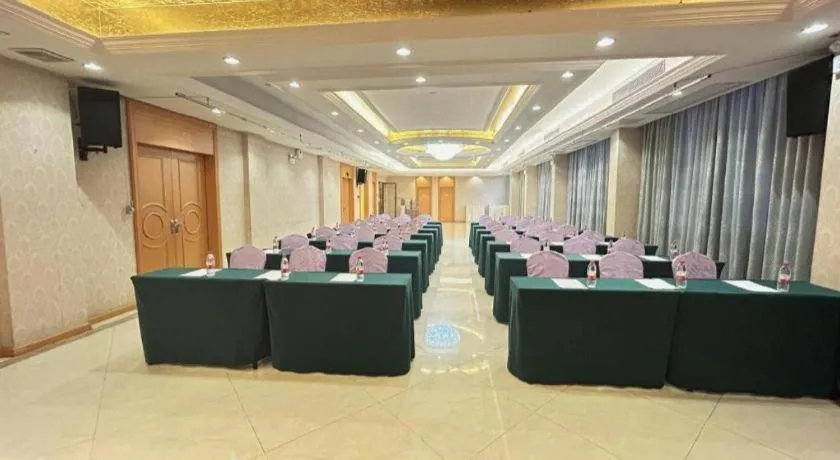 Vienna Hotel Guangxi Beiliu Passenger Station