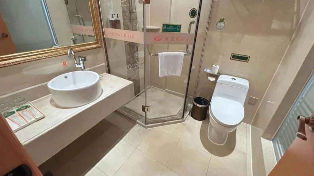 Vienna Hotel Guangxi Beiliu Passenger Station