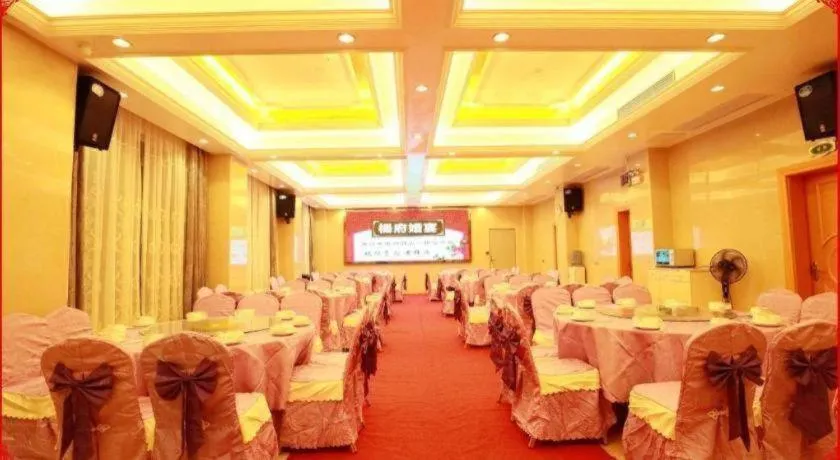 Vienna Hotel Guangxi Beiliu Passenger Station