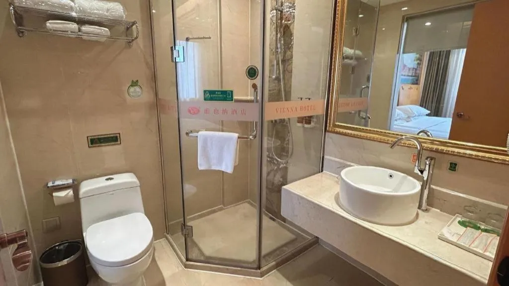 Vienna Hotel Guangxi Beiliu Passenger Station