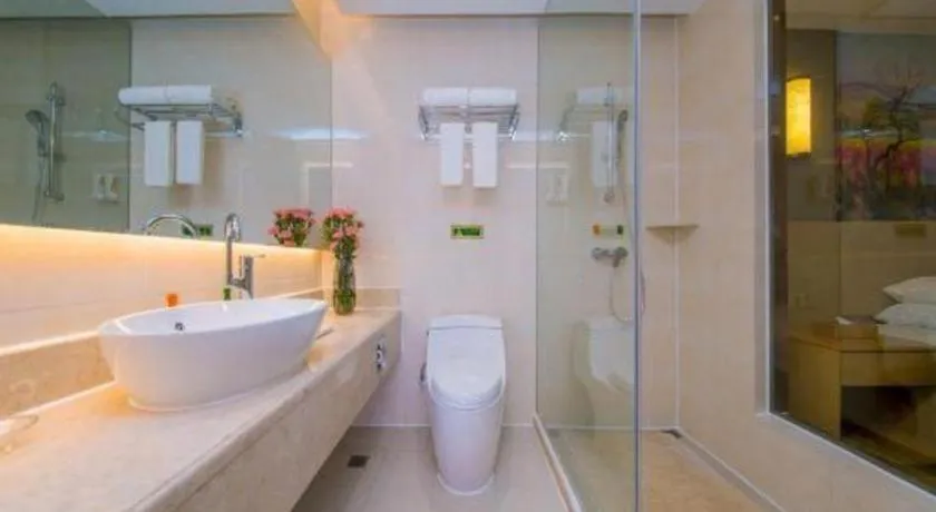 Vienna Hotel Wuhan Wenhua Avenue Jiangxia Keting Metro Station