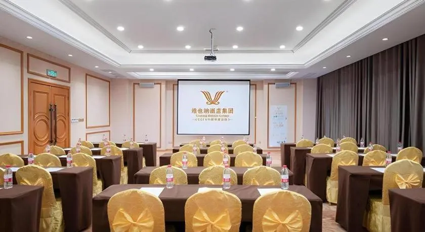 Vienna Hotel Anhui Bengbu Guzhen Railway Station