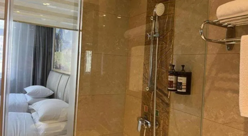 Vienna Hotel Zhejiang Lishui Qingtian Post Building