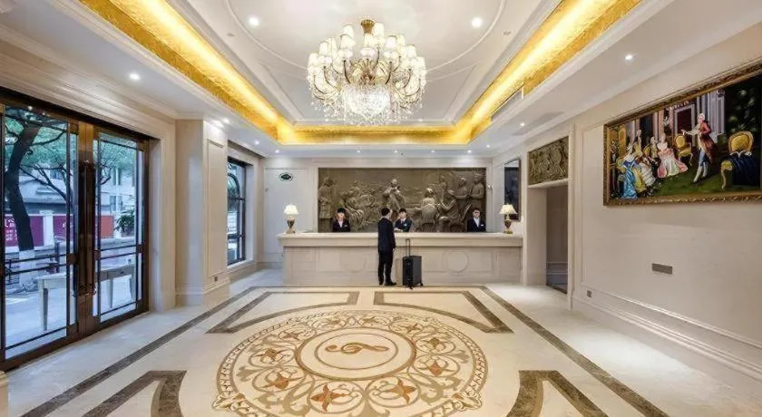 Vienna Hotel Zhejiang Lishui Qingtian Post Building