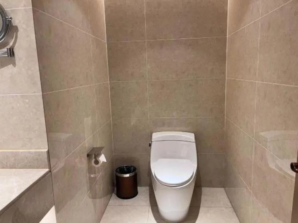 Vienna Hotel Xinfeng West High-Speed Railway Station