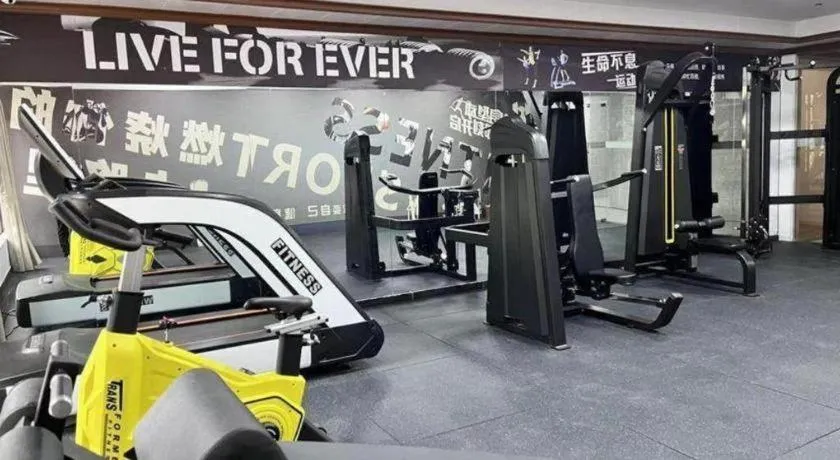 Vienna Hotel Xinfeng West High-Speed Railway Station