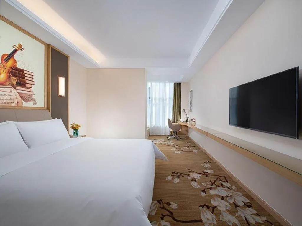Bed in Vienna Hotel Tianjin Binhai International Airport Free Trade Zone