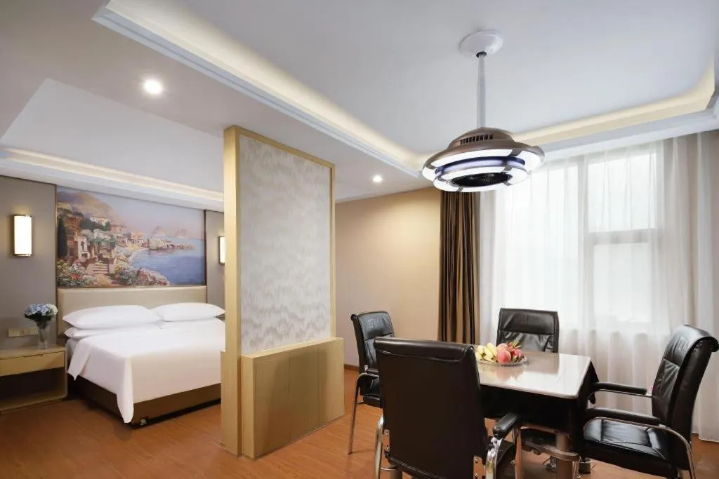 Bed in Vienna Hotel Nanchang Wanli