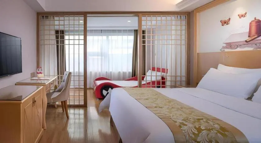 Bed in Vienna Hotel Hangzhou West Lake Qingchun Road