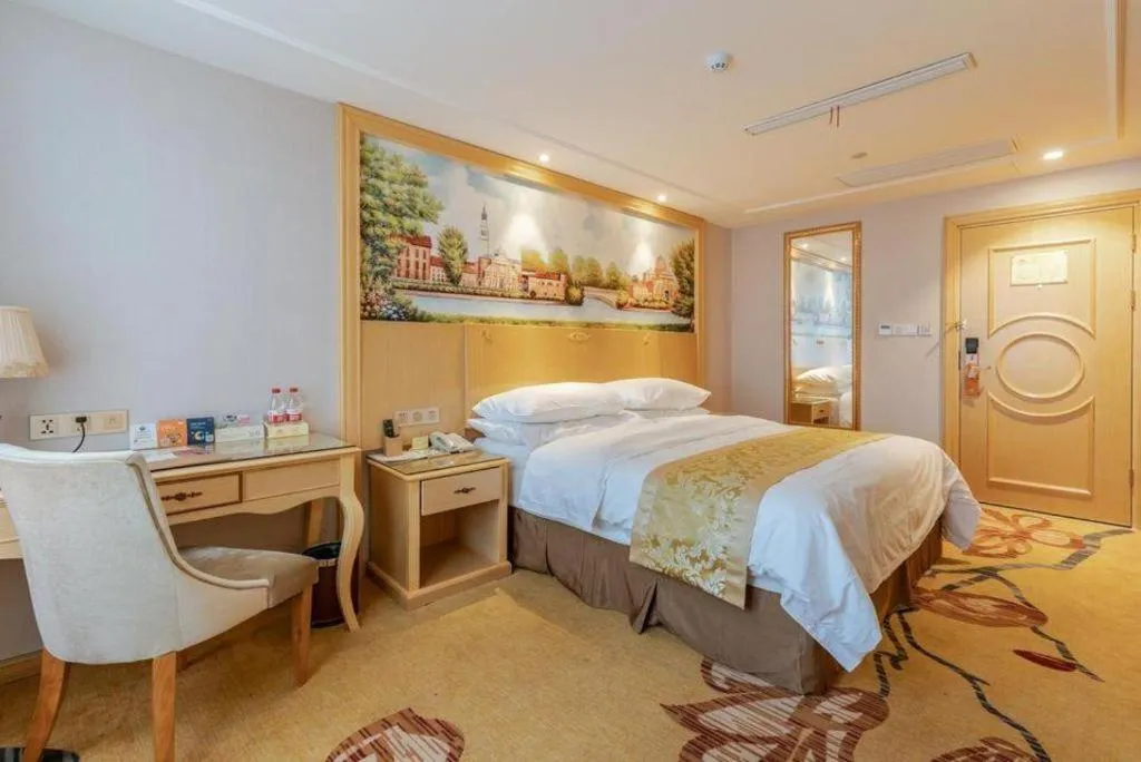 Bed in Vienna Hotel Hangzhou West Lake Qingchun Road