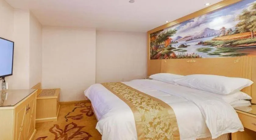 Bed in Vienna Hotel Hangzhou West Lake Qingchun Road